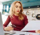 ¿Qué deberías deducir de tus impuestos para evitar pagar de más?