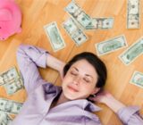 Cobro de deudas – La mujer y el dinero